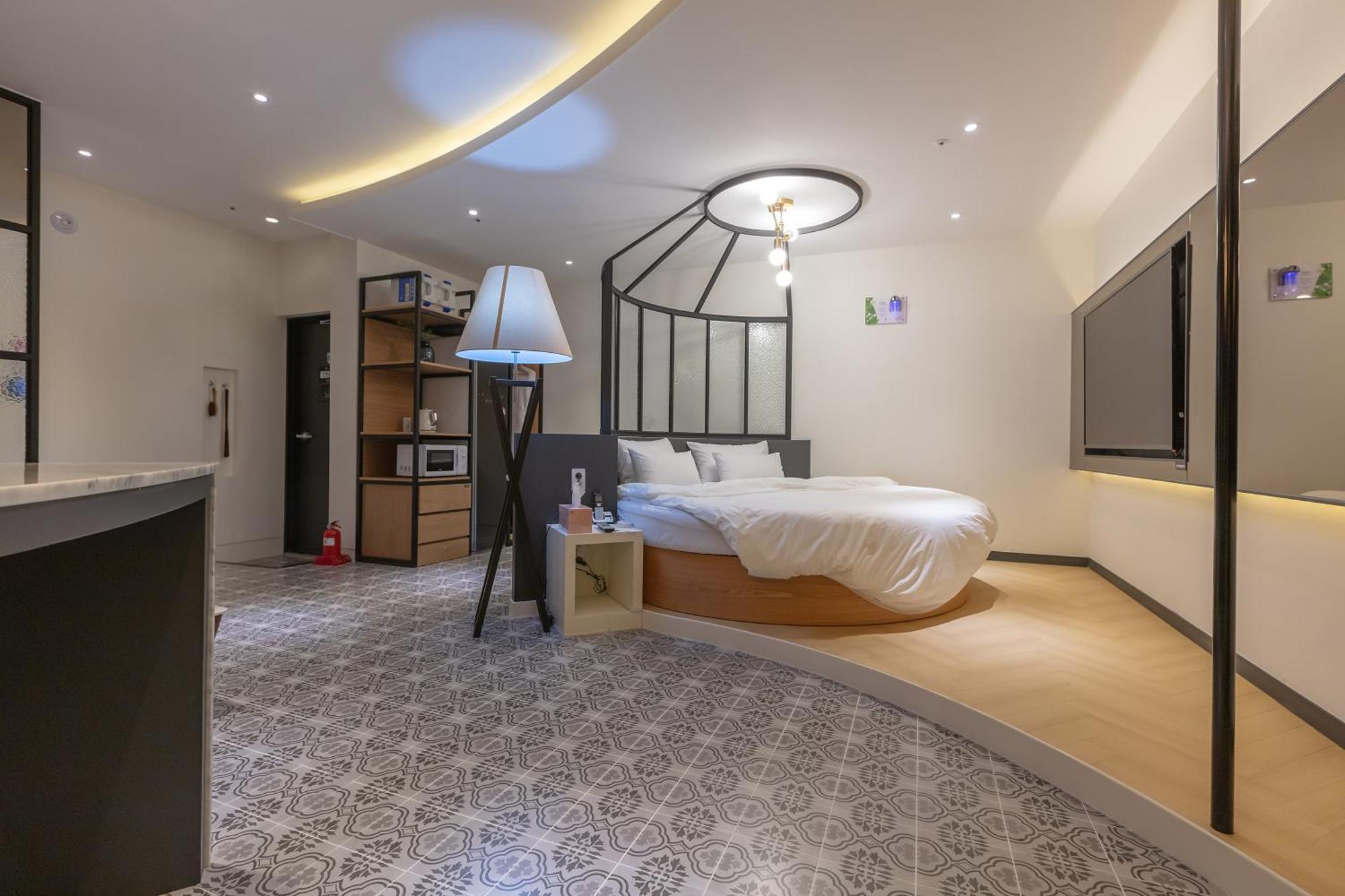 Nomad Hotel Gimhae Extérieur photo