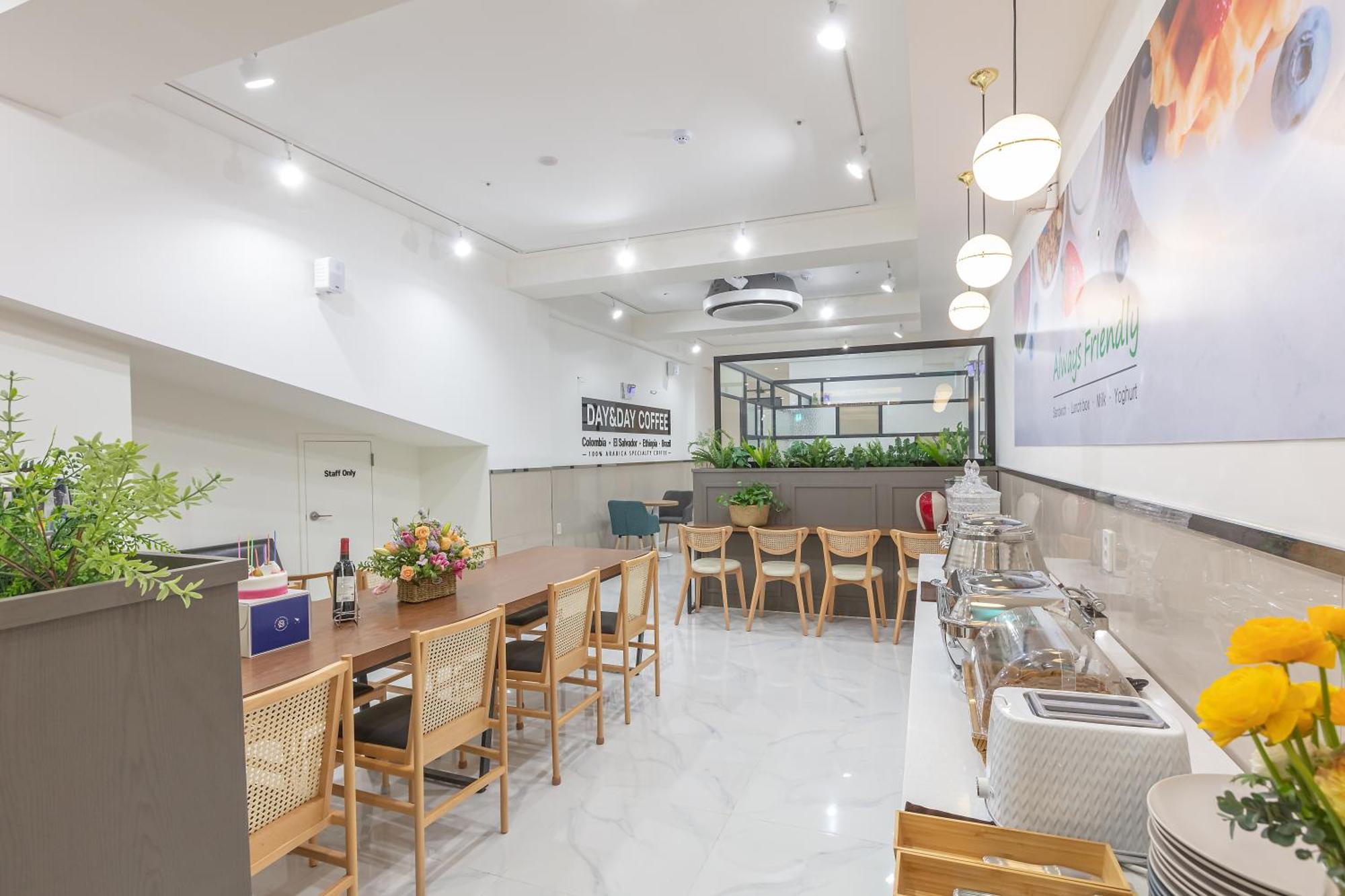 Nomad Hotel Gimhae Extérieur photo